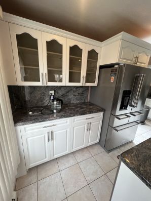 Cabinet Refinishing in Valley Stream, NY (2)