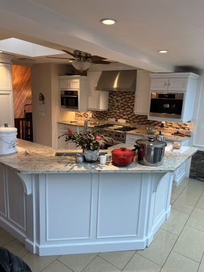 Cabinet Refinishing in Oyster Bay, NY (1)