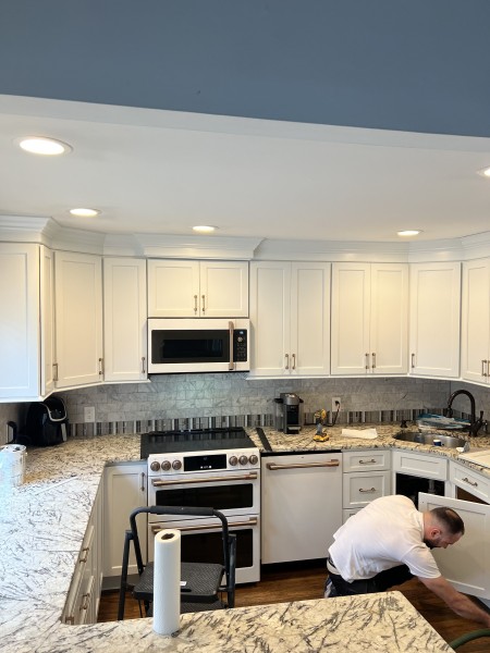 Cabinet Refinishing in Islip, NY (3)